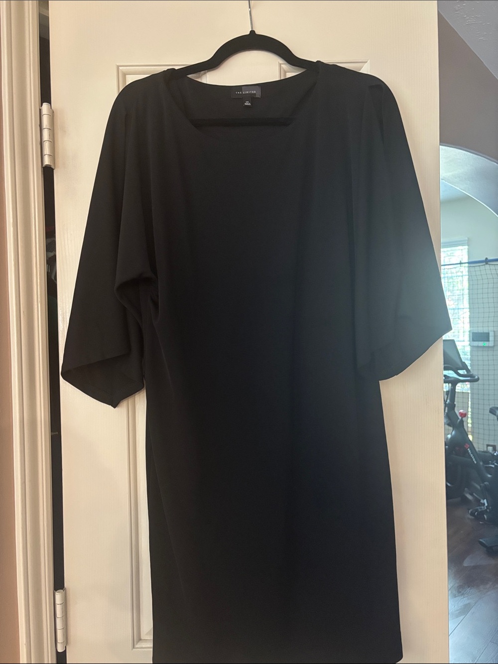 Zara Black Scoop-Neck Shift Dress
